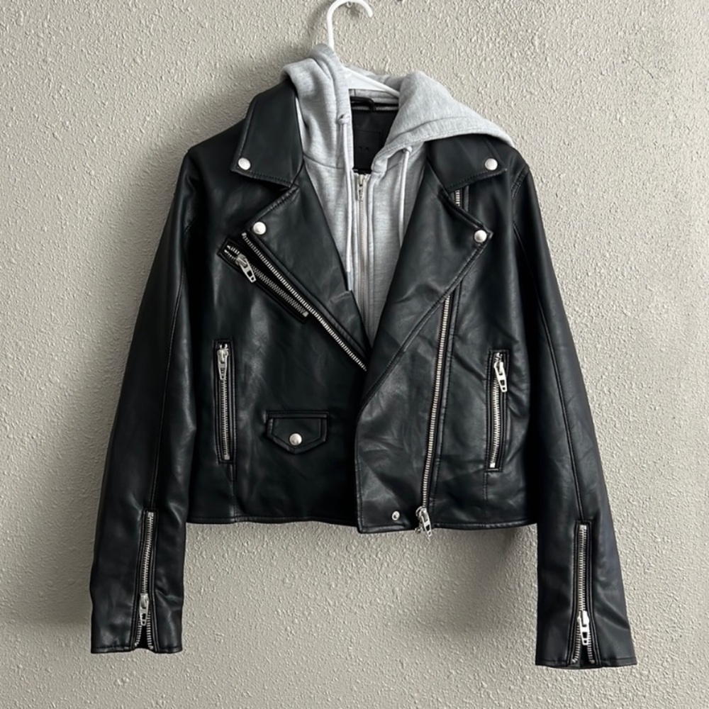Leather jacket